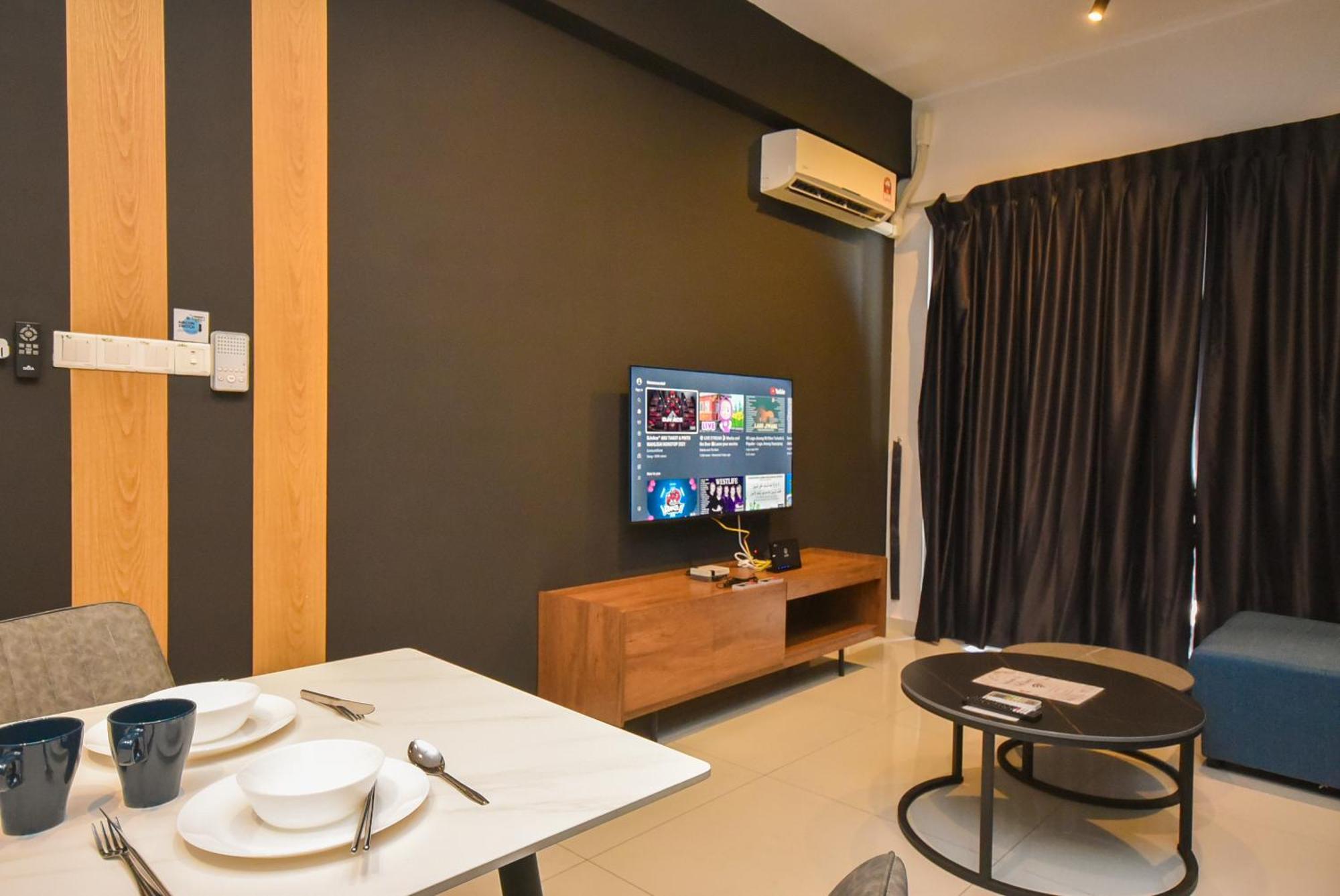 Pangsapuri Country Garden Danga Bay By Nest *